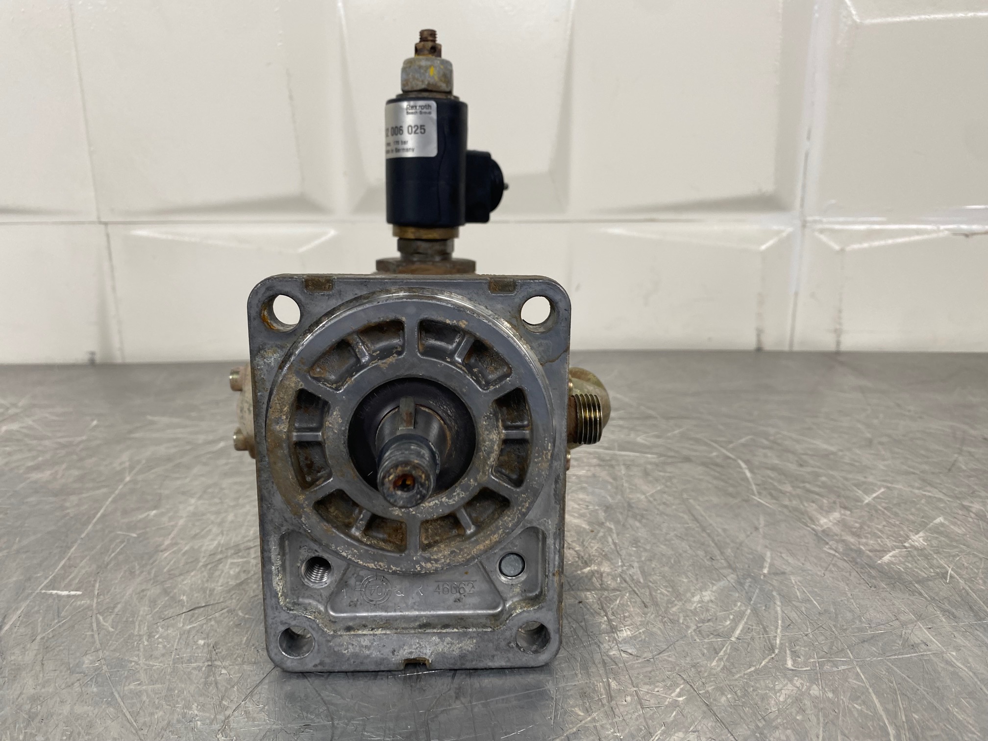 LIEBHERR L574 - 5716676 - FAN MOTOR - Image 3