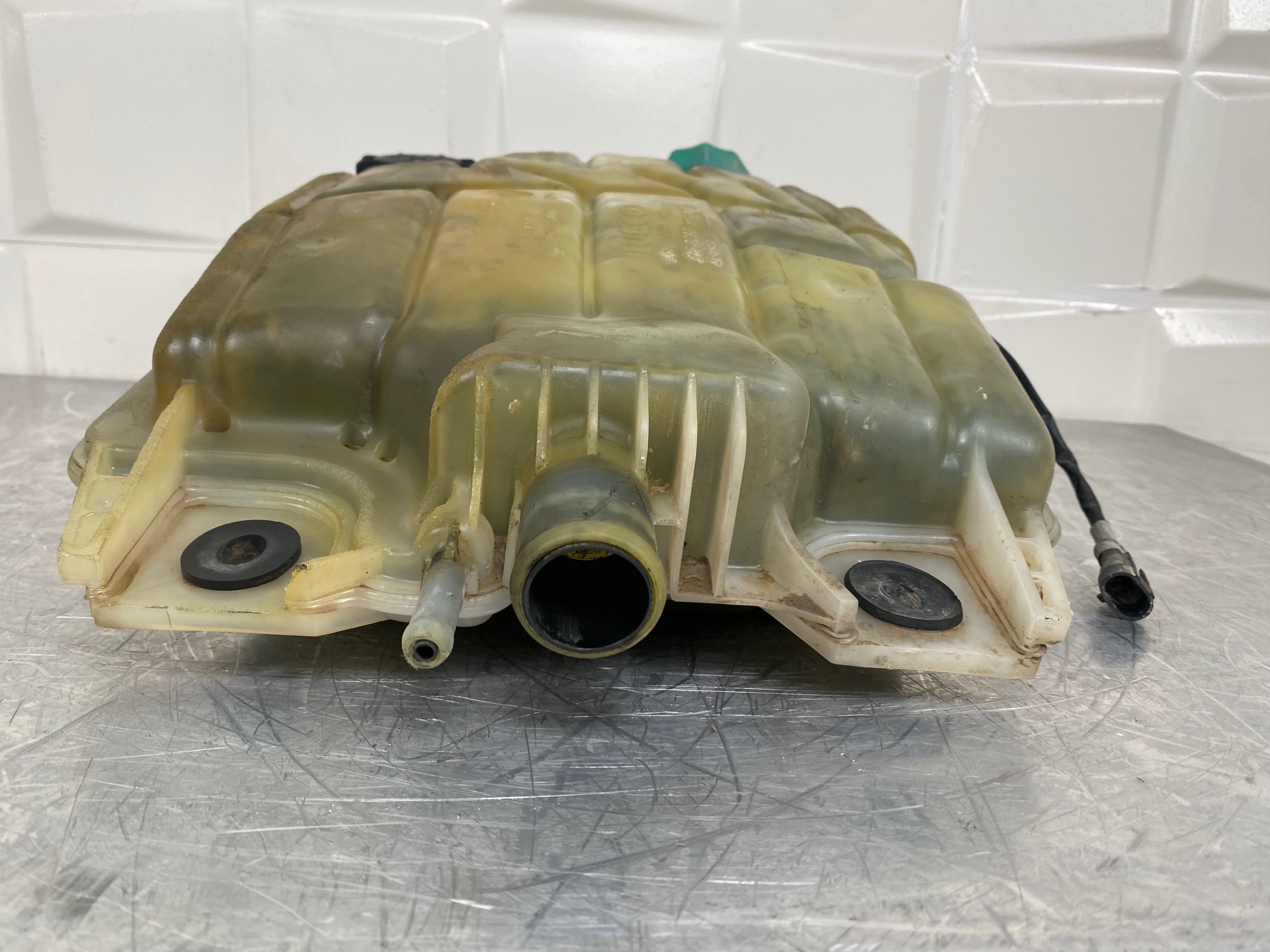 LIEBHERR L574 - 7620063 - EXPANSION BOTTLE - Image 5