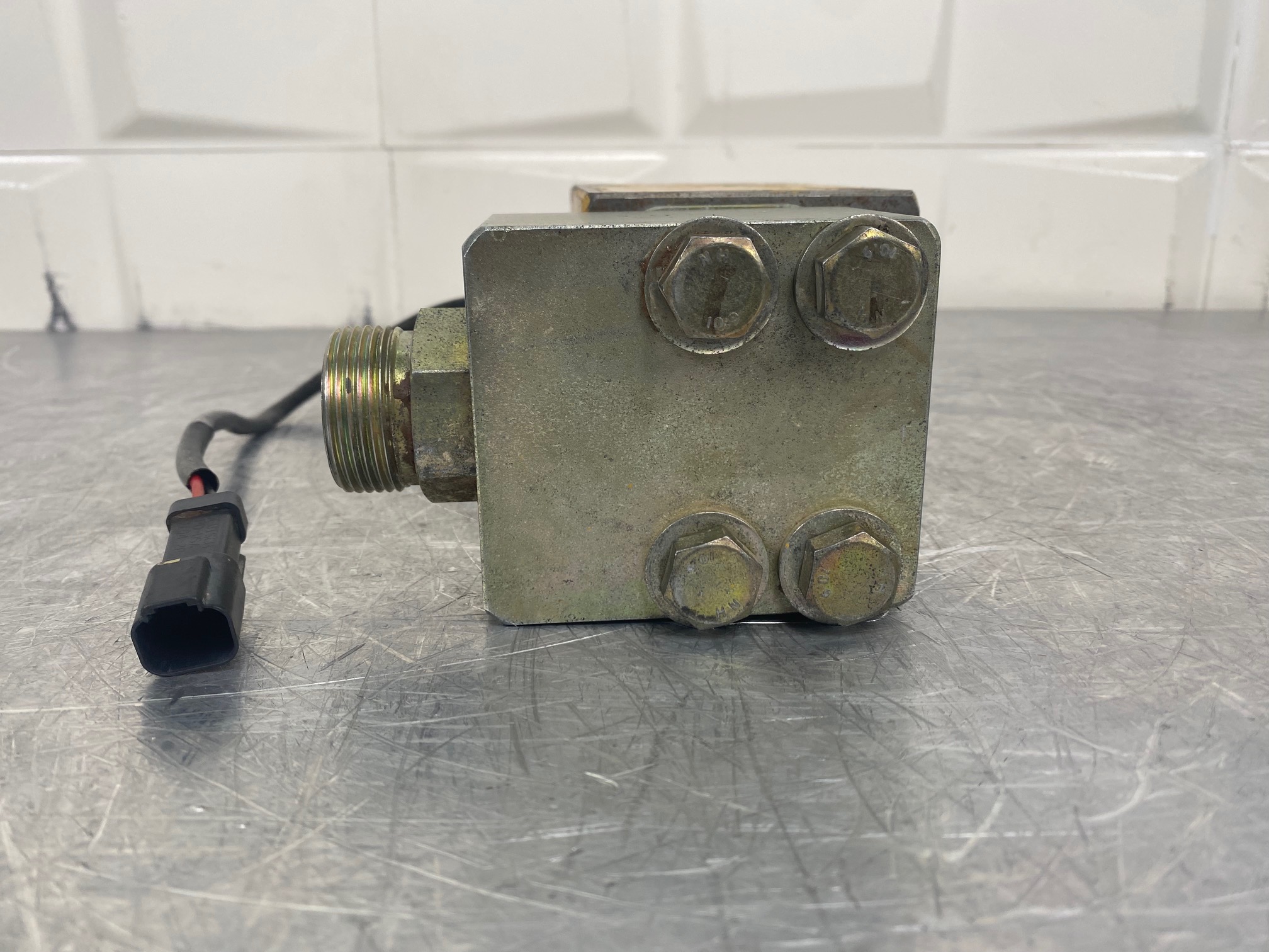 CATERPILLAR 330CL - 215-4919 - BOOM RISE FLOAT VALVE - Image 3