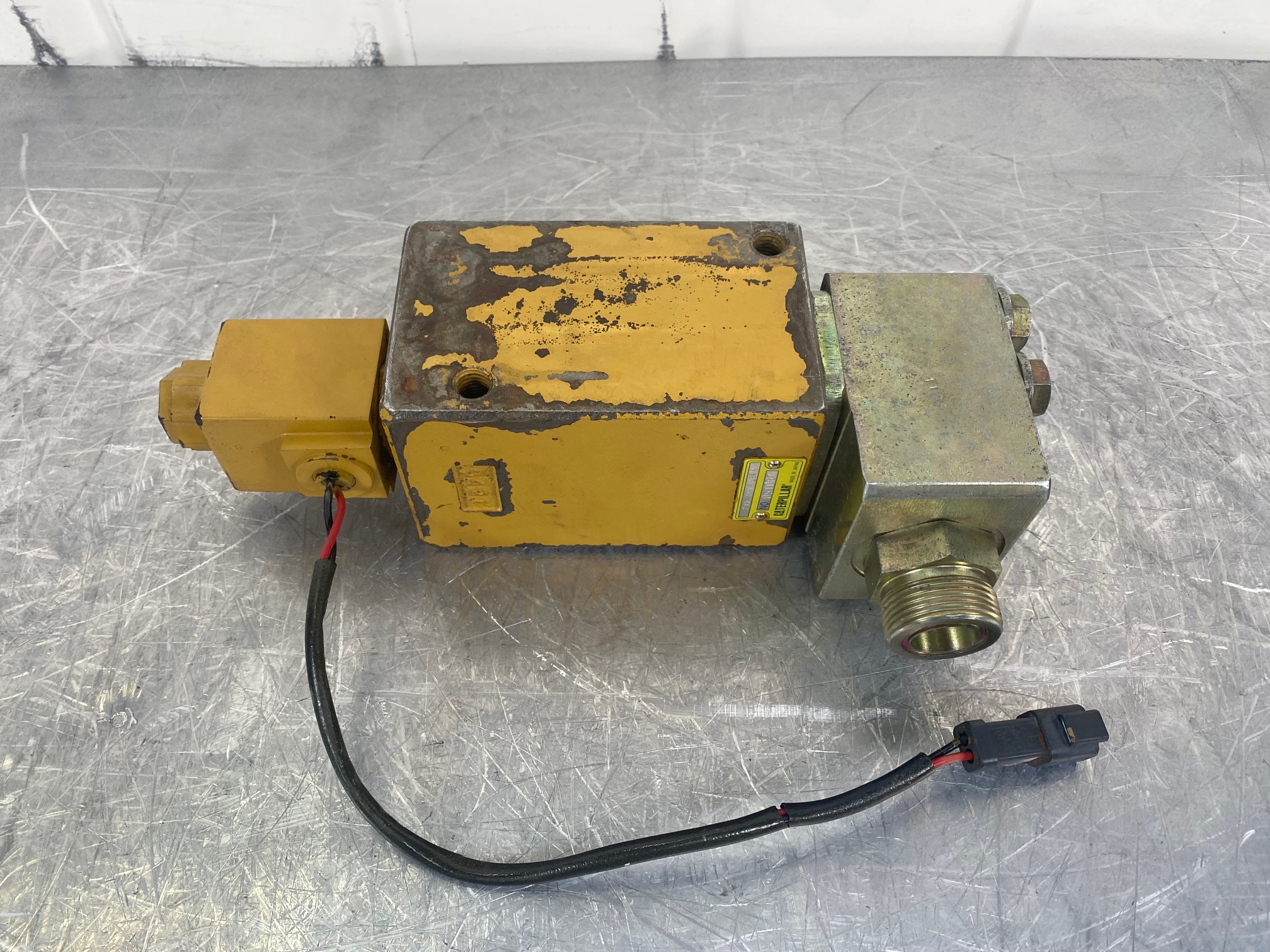 CATERPILLAR 330CL - 215-4919 - BOOM RISE FLOAT VALVE