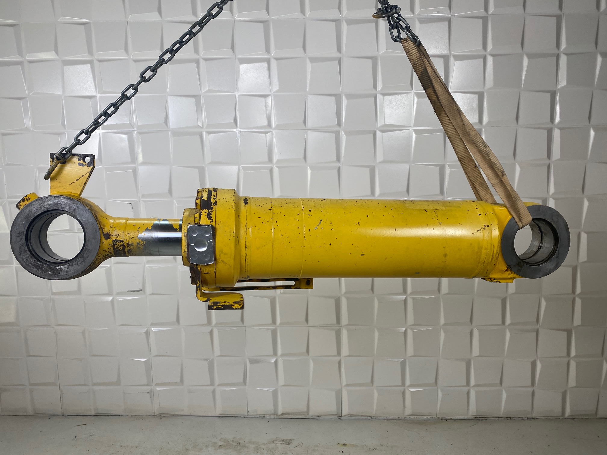 KOMATSU WA380-5H 423-63-H3120 - BOTELLA DE VOLTEO PALA