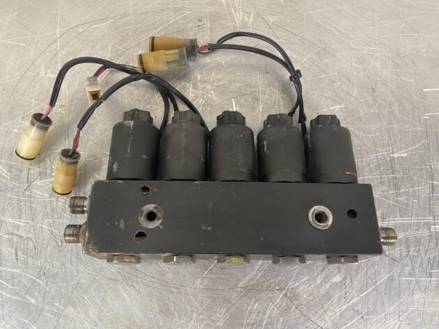 VOLVO  EC460BLC  14514168 - ELECTRODISTRIBUIDOR - Imagen 7
