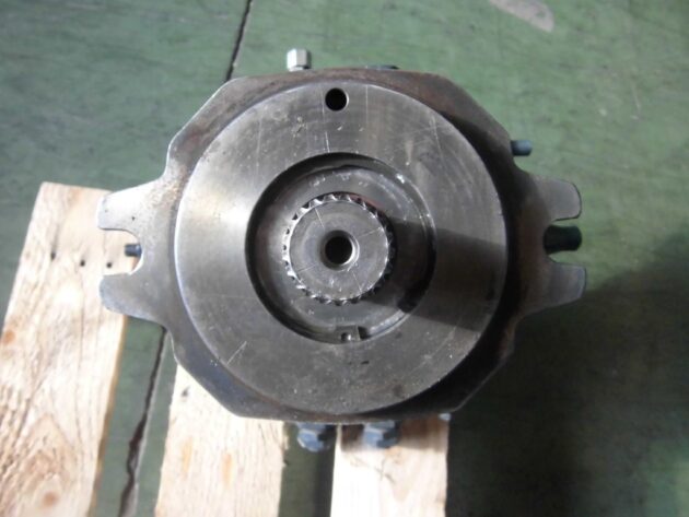 LIEBHERR  R914HDSL LITRONIC  10113922 - MOTOR DE GIRO - Imagen 4