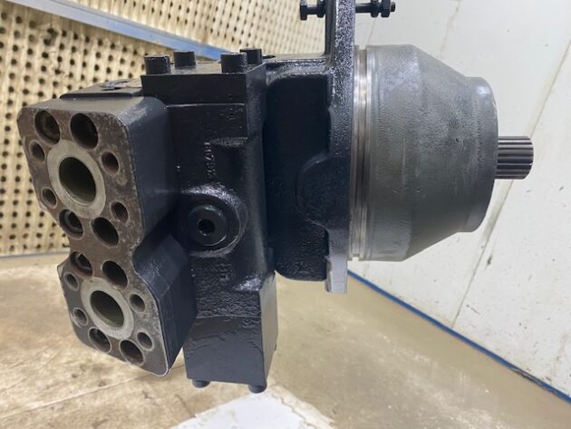 LIEBHERR  R964B LITRONIC  9278178 - MOTOR DE TRANSLACIÓN - Imagen 2
