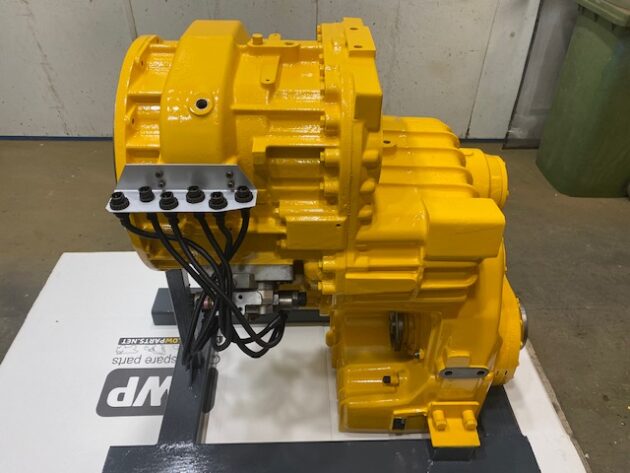 VOLVO   L220E  VOE22544 - SERVOTRANSMISIÓN HTE305