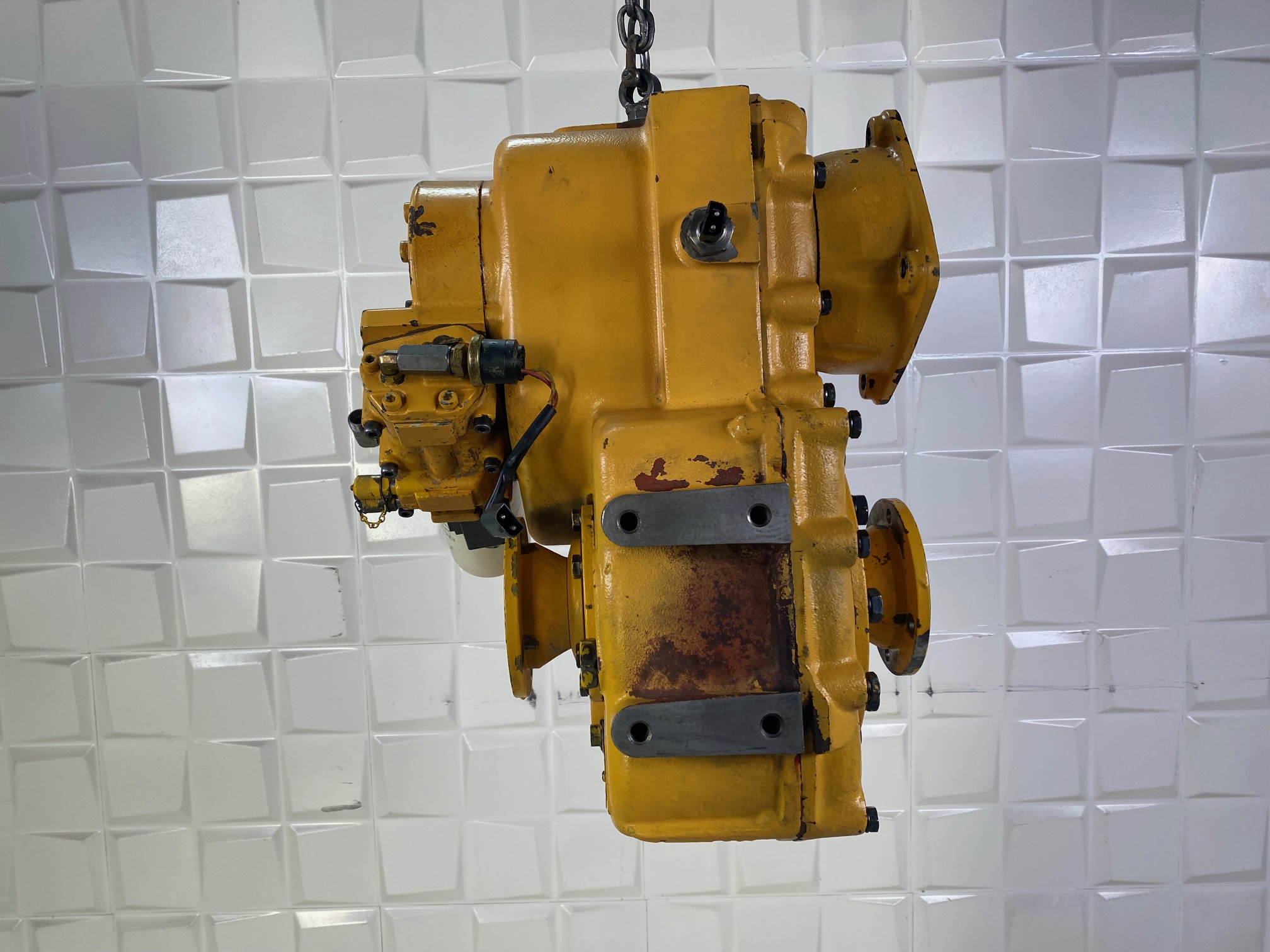 VOLVO L50C 11036523 - CAJA DE TRANSFERENCIAS - Imagen 5