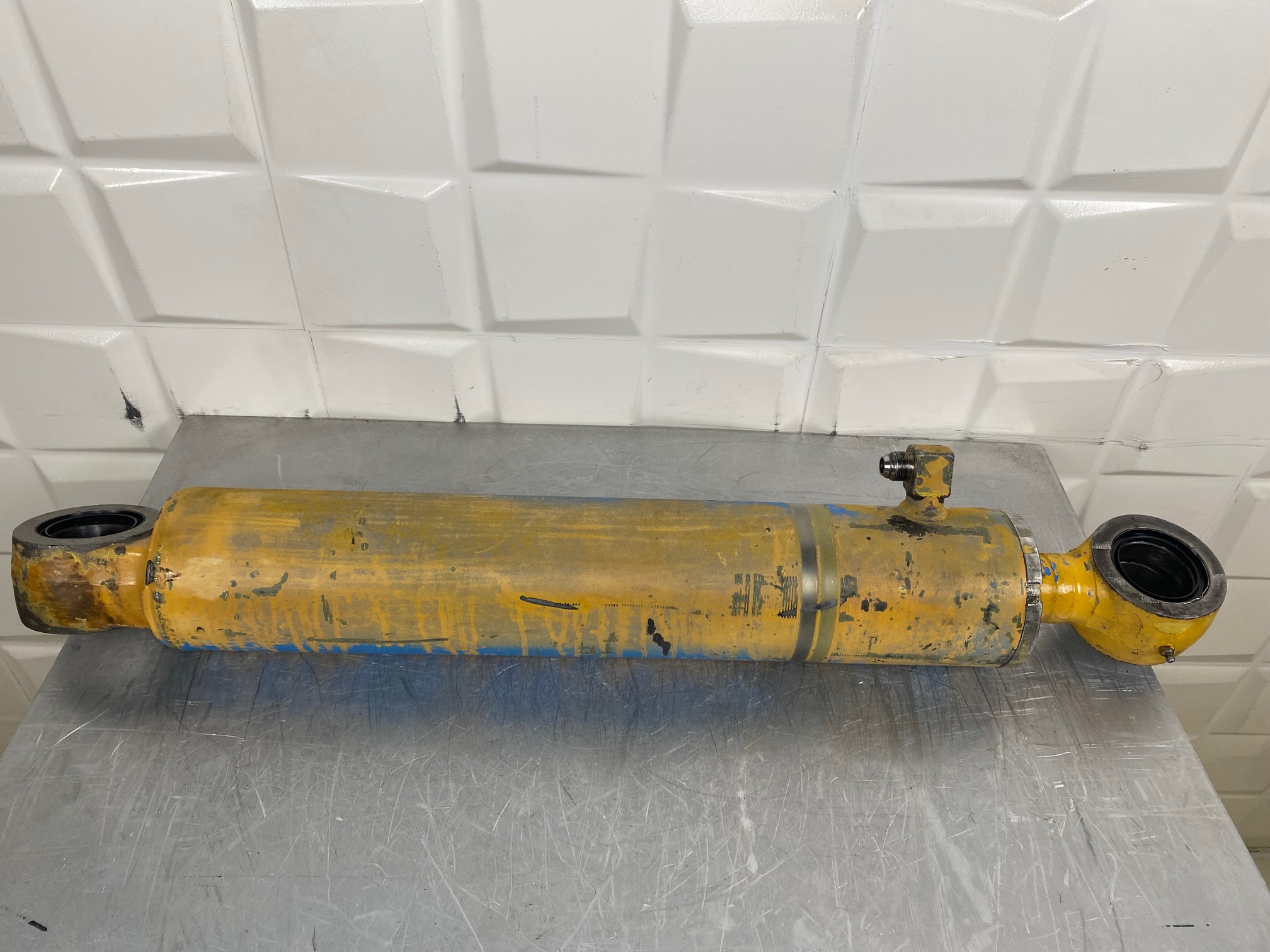 KOMATSU WA500-1 707-00-01950 - BOTELLA DE DIRECCIÓN IZQUIERDA