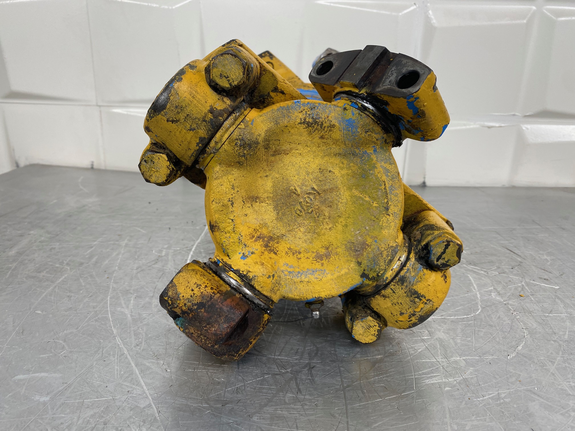 KOMATSU WA500-1 - 425-20-12111 - MIDDLE DRIVE SHAFT - Image 5