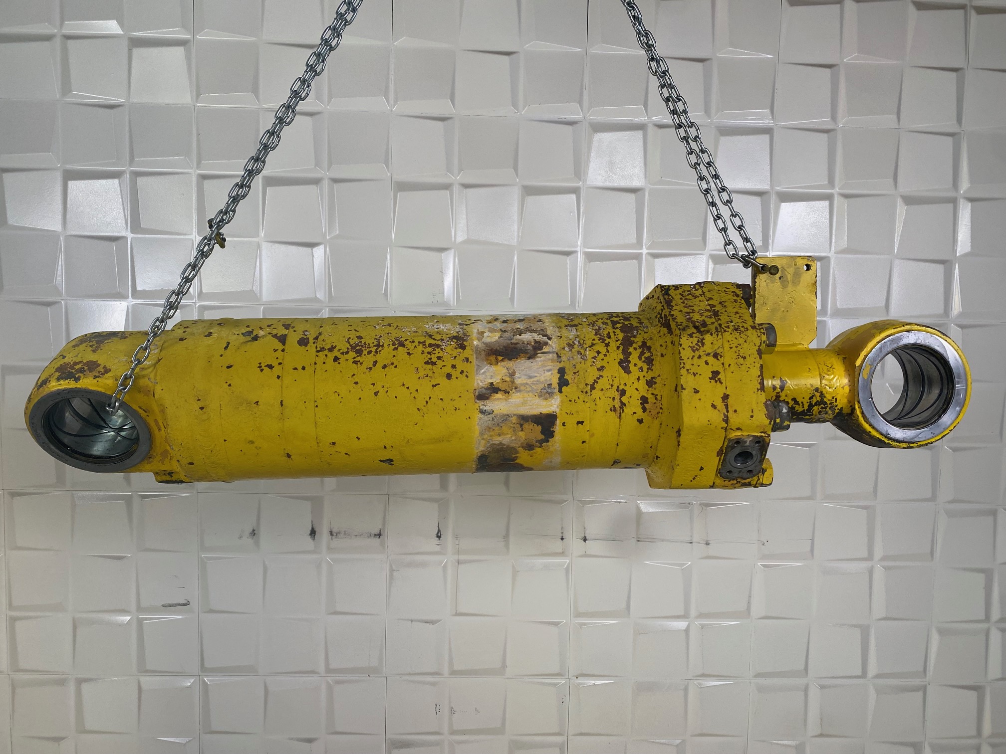 KOMATSU WA500-1 - 707-01-01241 - TILT CYLINDER - Image 4