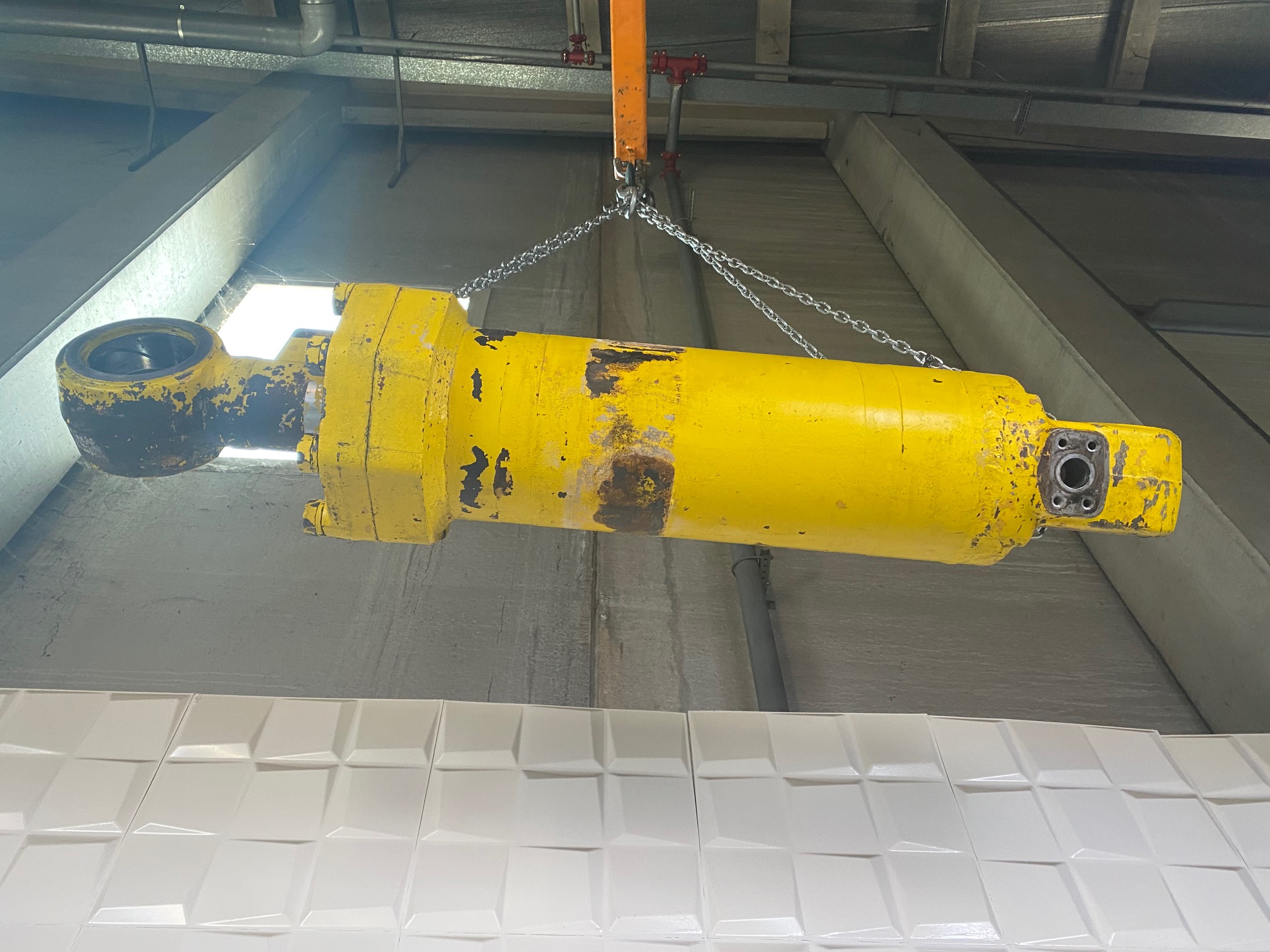 KOMATSU WA500-1 - 707-01-01241 - TILT CYLINDER - Image 6