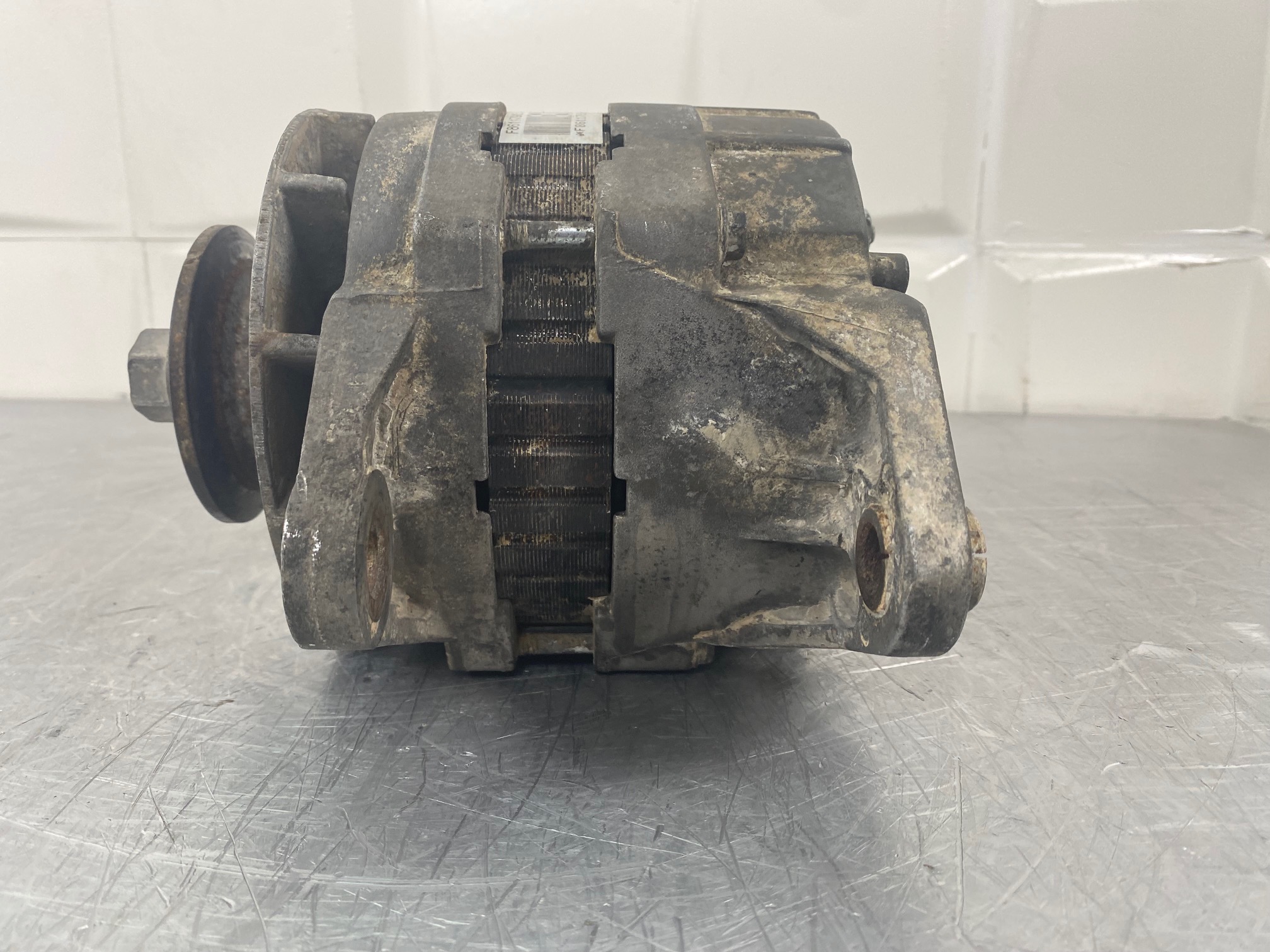 KOMATSU WA500-1 - - ALTERNATOR - Image 4