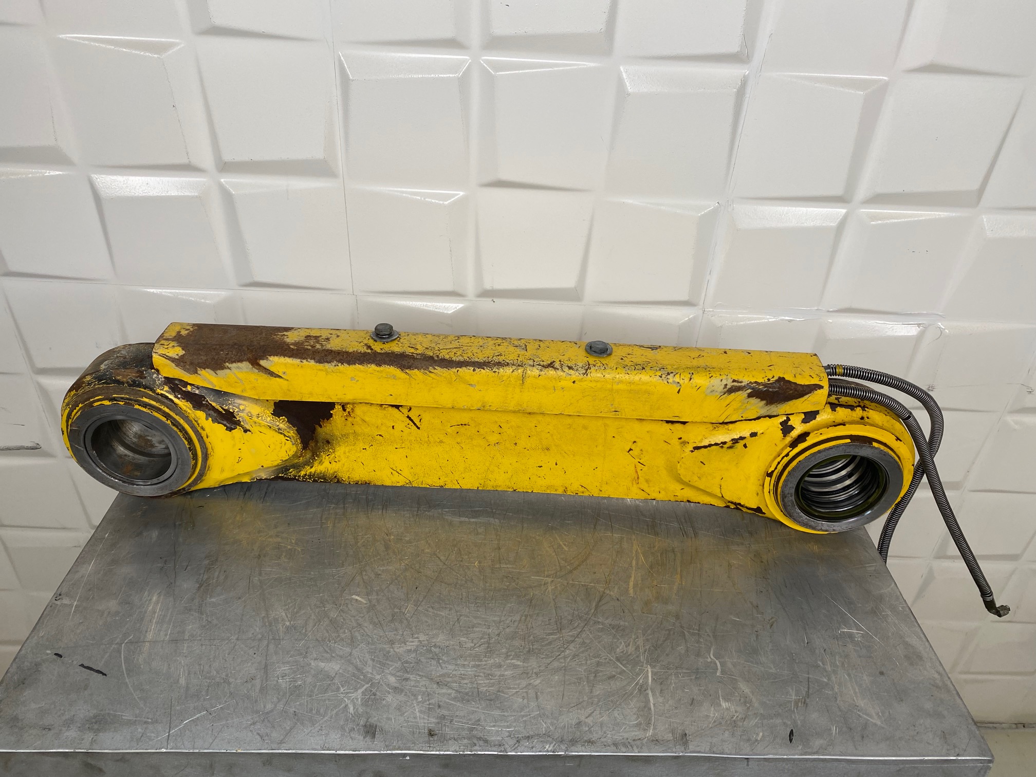 KOMATSU WA380-7 - 423-S95-8930 - LINK FROM BUCKET