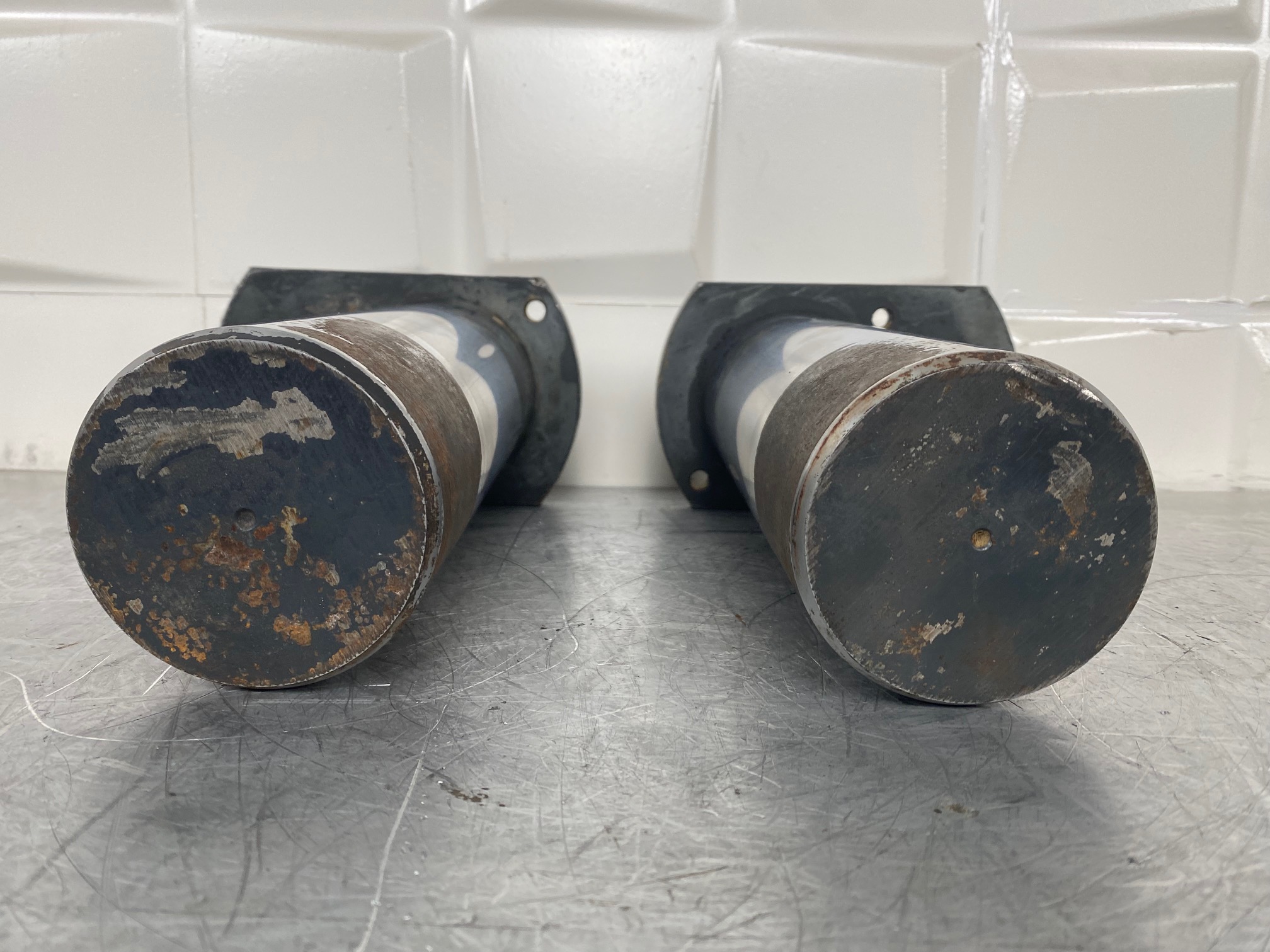 KOMATSU WA380-7 423-70-41710 - BULÓN DE AGARRE DEL CHASIS A LOS BRAZOS - Imagen 6