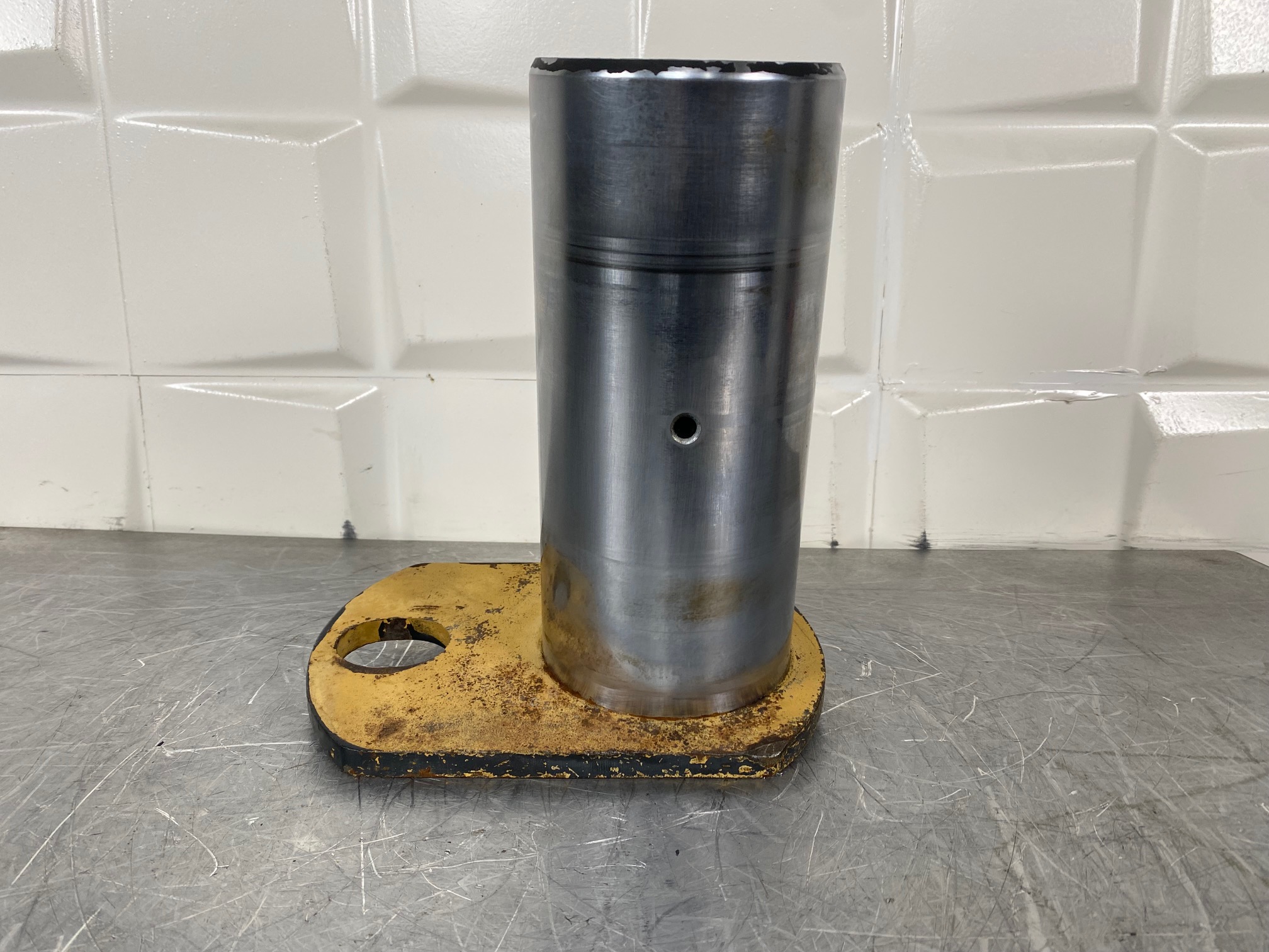 KOMATSU WA380-7 424-70-11950 - BULÓN DE AGARRE DEL CHASIS A LA BOTELLA DE VOLTEO - Imagen 4