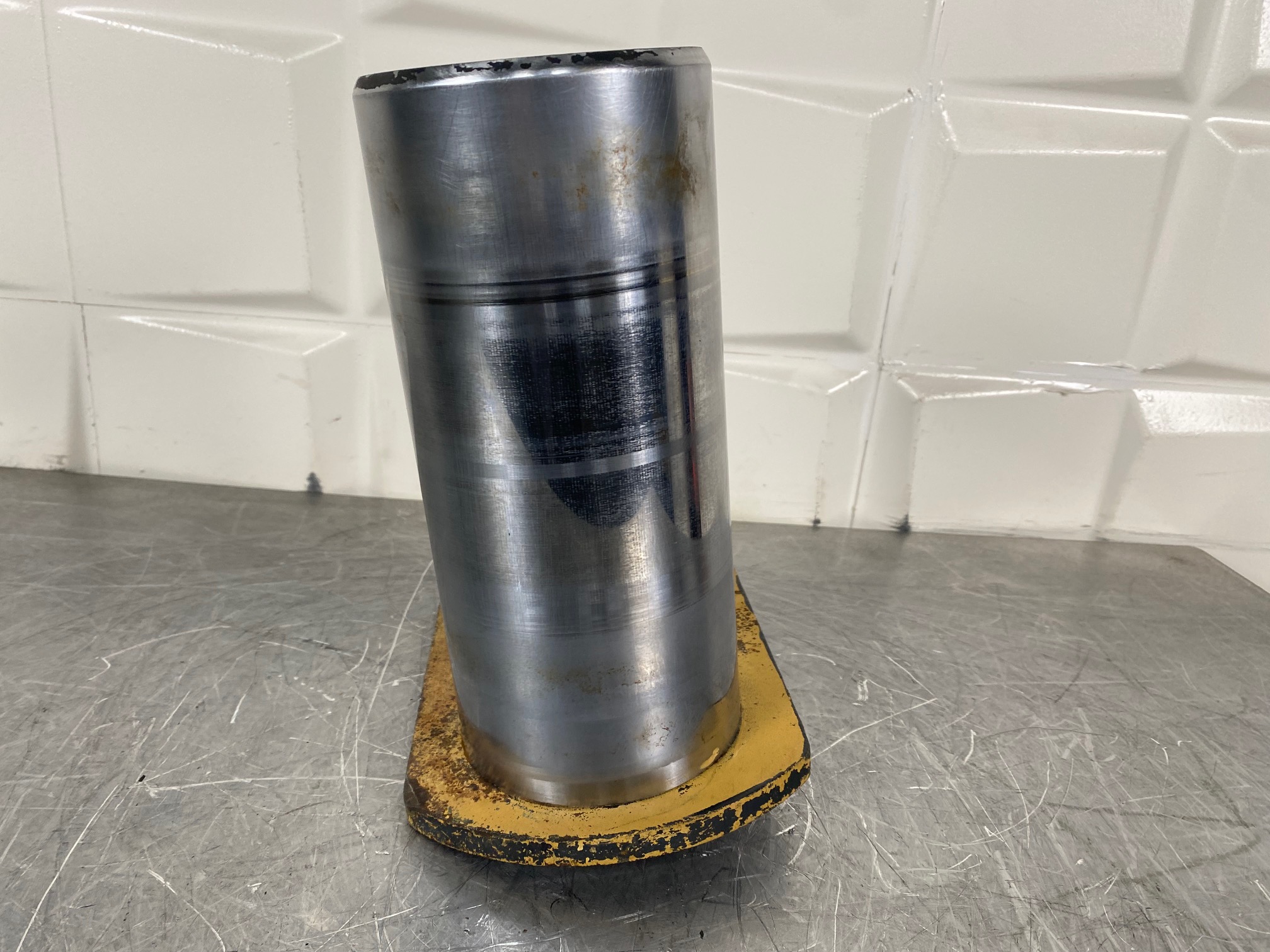 KOMATSU WA380-7 424-70-11950 - BULÓN DE AGARRE DEL CHASIS A LA BOTELLA DE VOLTEO - Imagen 5