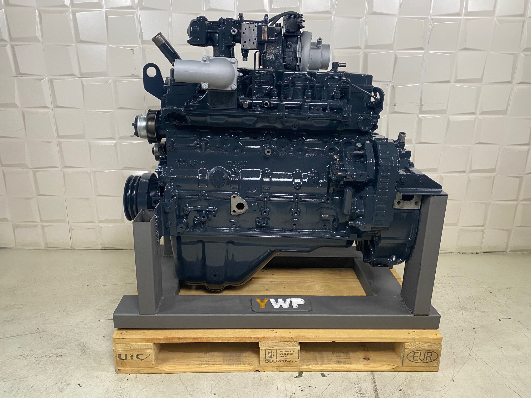 KOMATSU WA380-7 - 6755-C0-HH10 - ENGINE SAA6D107E-2C - Image 2