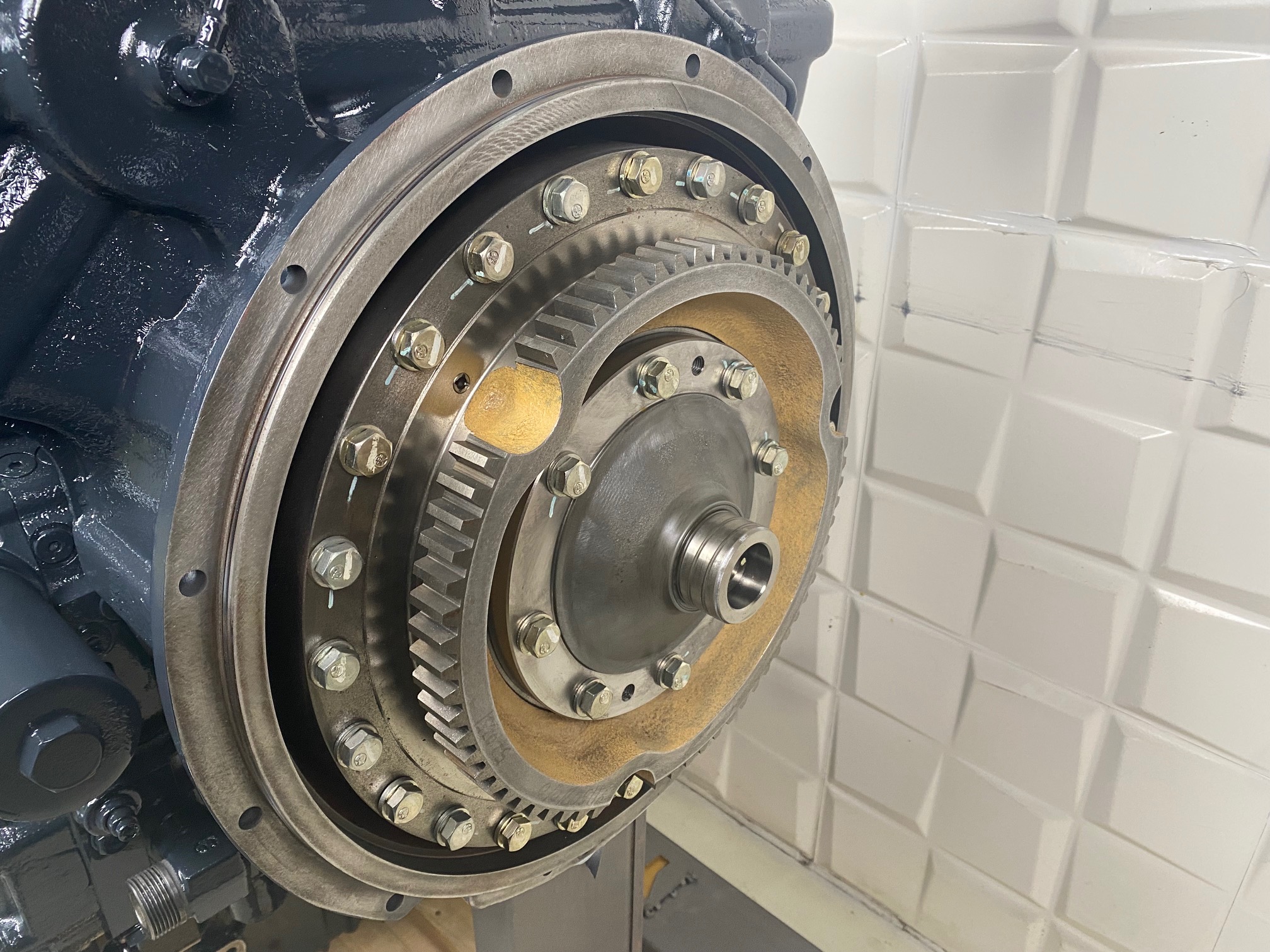 KOMATSU WA380-7 - 711-50-71010 - TORQUE CONVERTER - Image 3