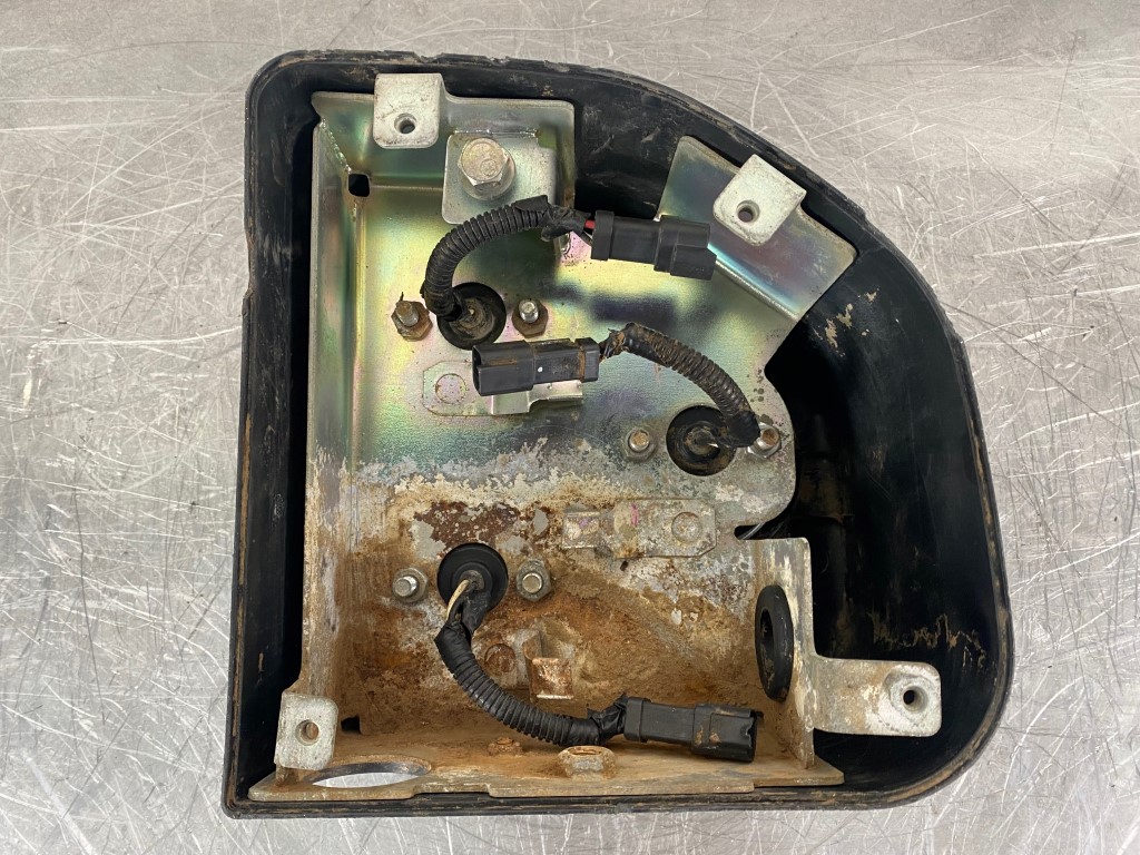 KOMATSU WA380-7 423-06-53331 - FARO TRASERO IZQUIERDO - Imagen 6