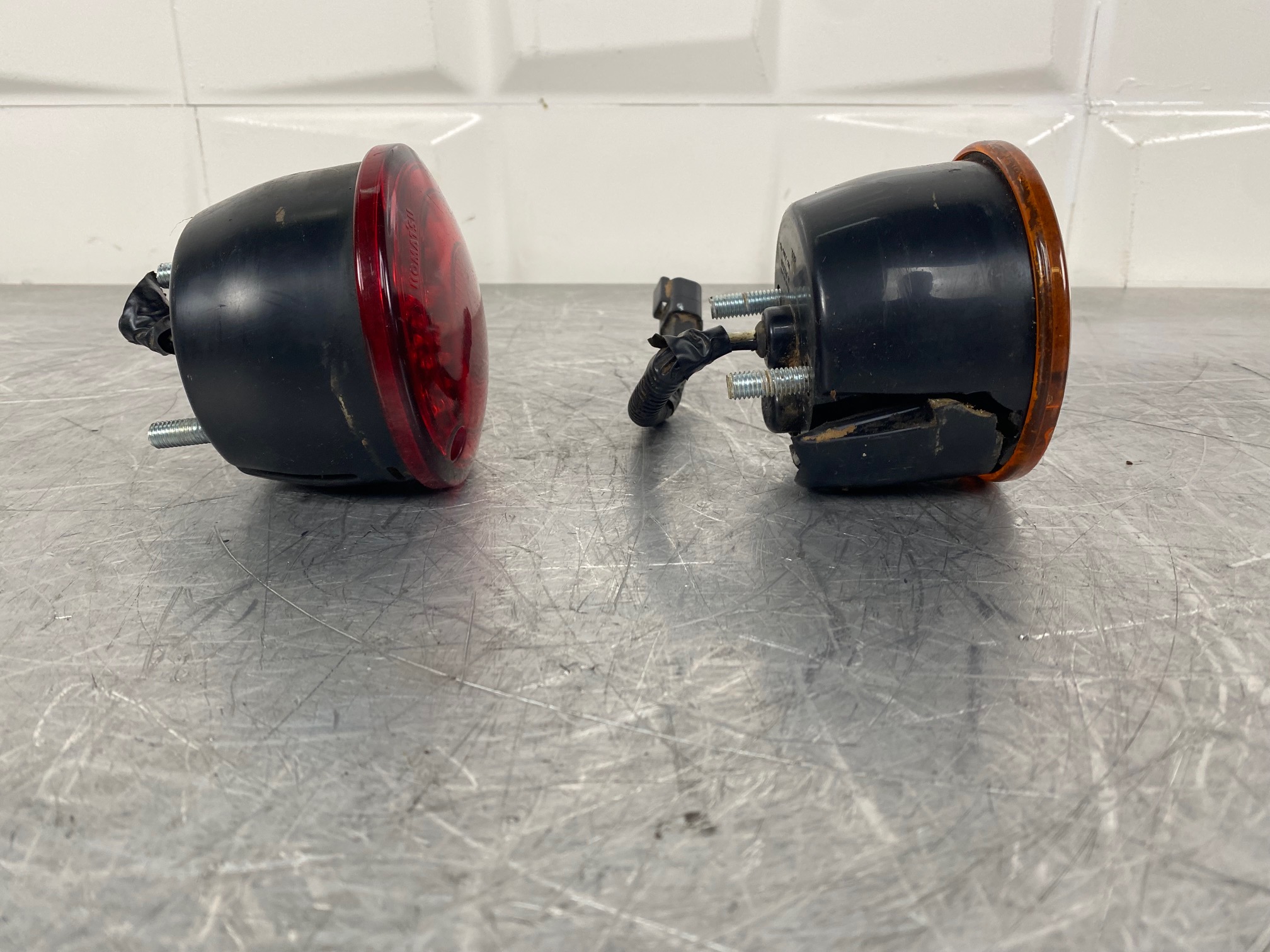 KOMATSU WA380-7 - PILOTO DE FARO TRASERO DERECHO - Imagen 5