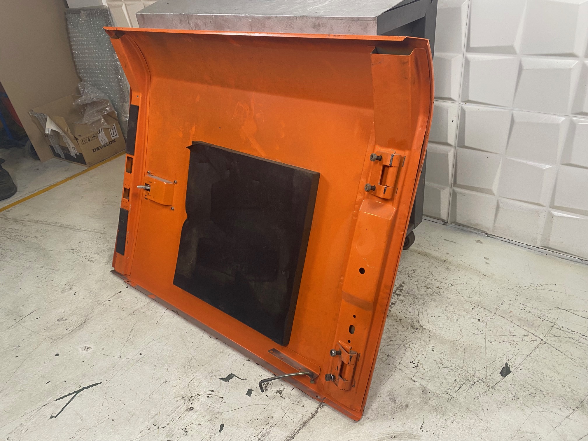 HITACHI ZX350LCN-3 - PUERTA DE BOMBAS HIDRÁULICAS - Imagen 6