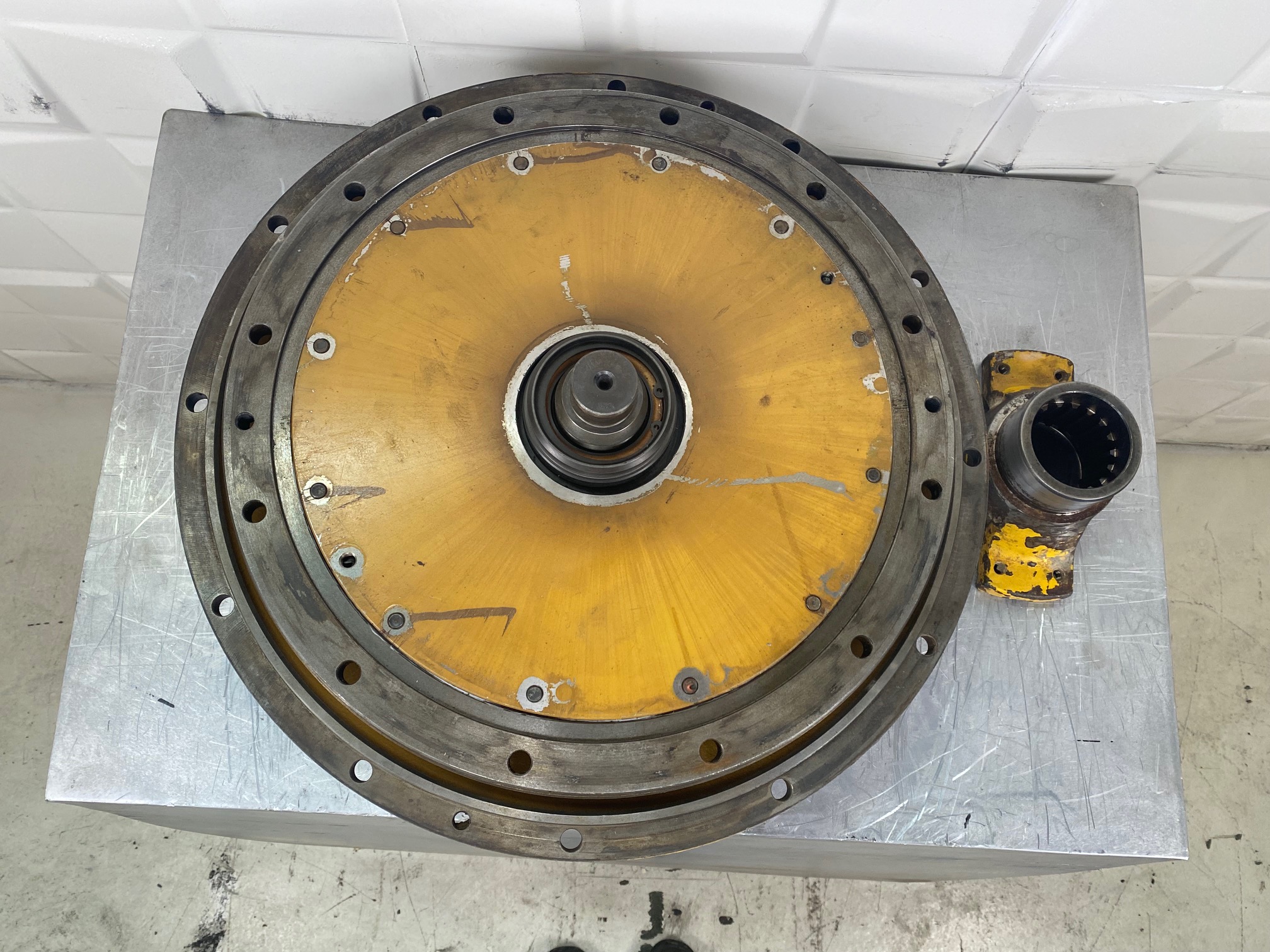 KOMATSU WA500-1 - 425-12-11004 - DAMPER - Image 3