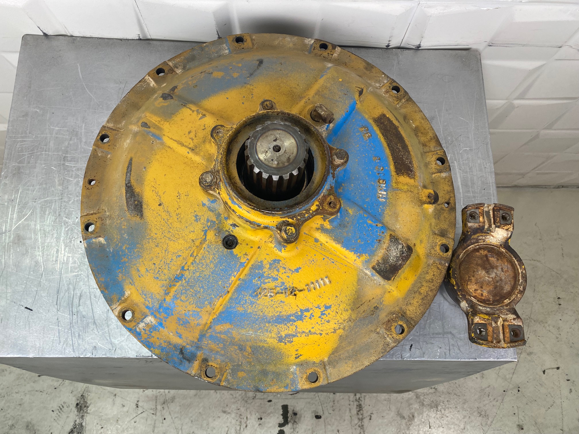 KOMATSU WA500-1 - 425-12-11004 - DAMPER - Image 6