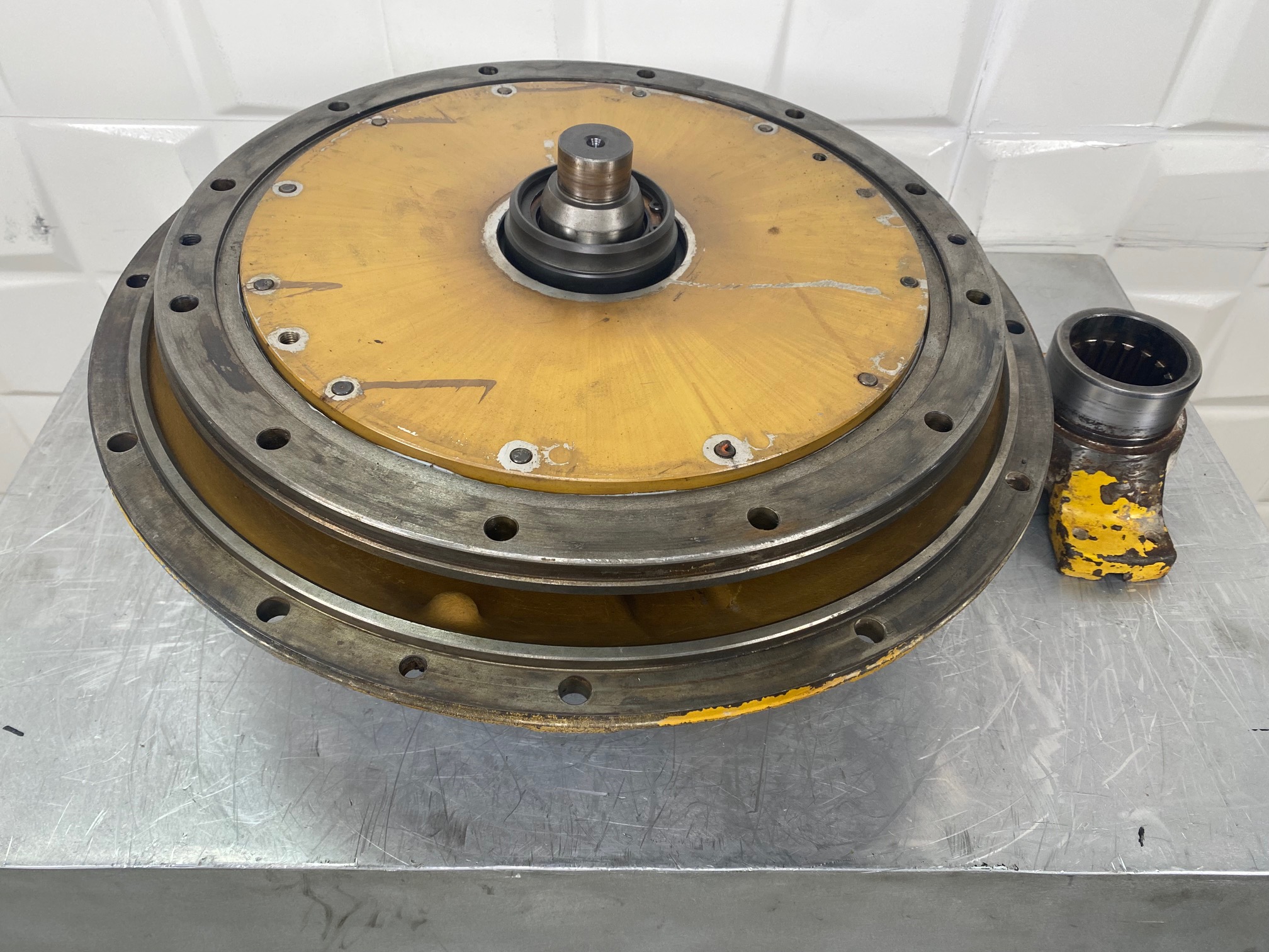 KOMATSU WA500-1 - 425-12-11004 - DAMPER
