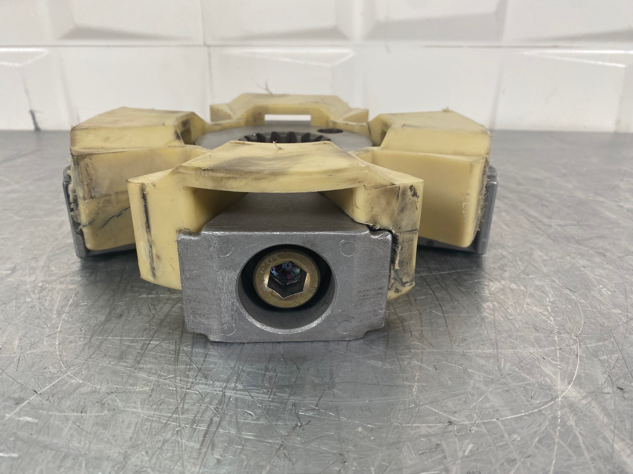 HITACHI ZX350LCN-3 - - PUMP DRIVE FLECTOR - Image 2