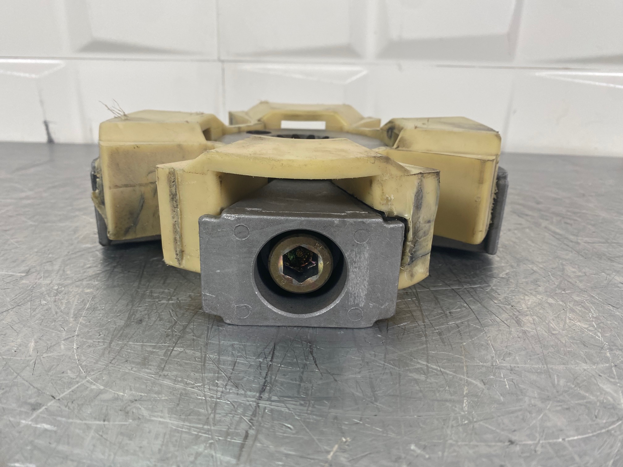 HITACHI ZX350LCN-3 - - PUMP DRIVE FLECTOR - Image 5